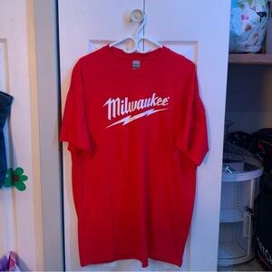 milwaukee logo graphic tee